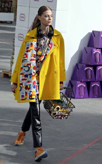 Chanel: Runway - Paris Fashion Week Womenswear Fall/Winter 2014-2015