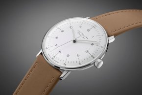 Slim Watches Are In For 2016